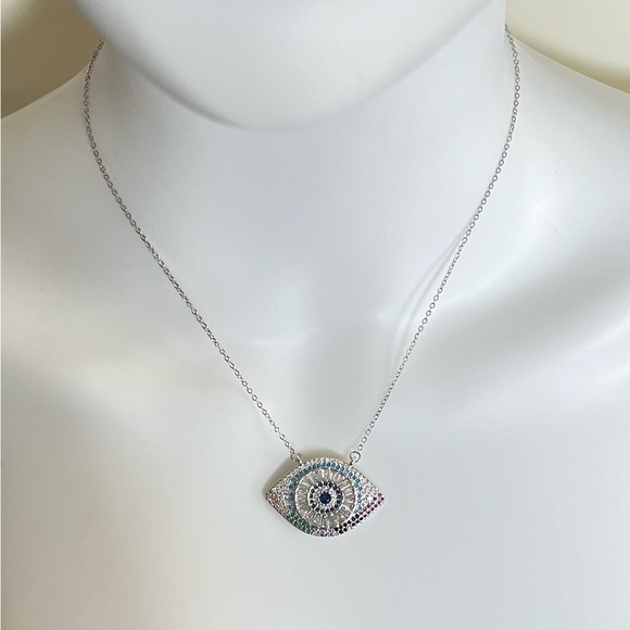 Elegant Evil Eye Necklace -  Zircon Old Money Aesthetic Necklace - Picture 5 of 8